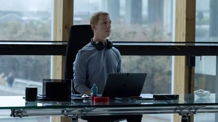 TheSocialReckoning_134349809302073668_big-cine_deskt.webp