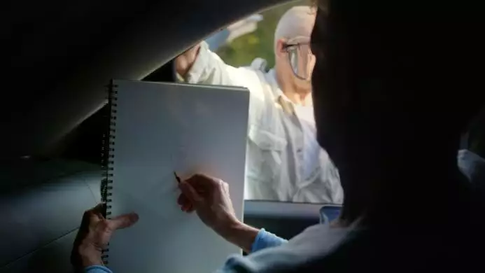HockneyIloveView_134259920054574898_big-cine_deskt.webp