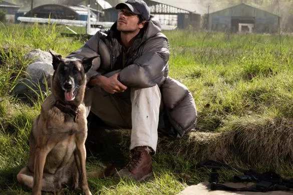TheDogStars_134296376947379840_big-cine_deskt.webp