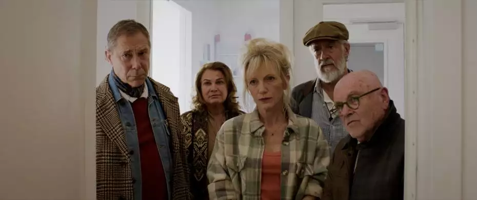Boomers_134135738339651458_big-cine_deskt.webp