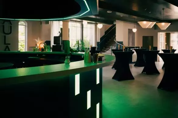 _DSC4664-cine_deskt.webp